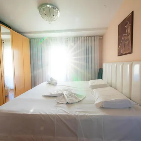 Ditore Star Apartment Tirana